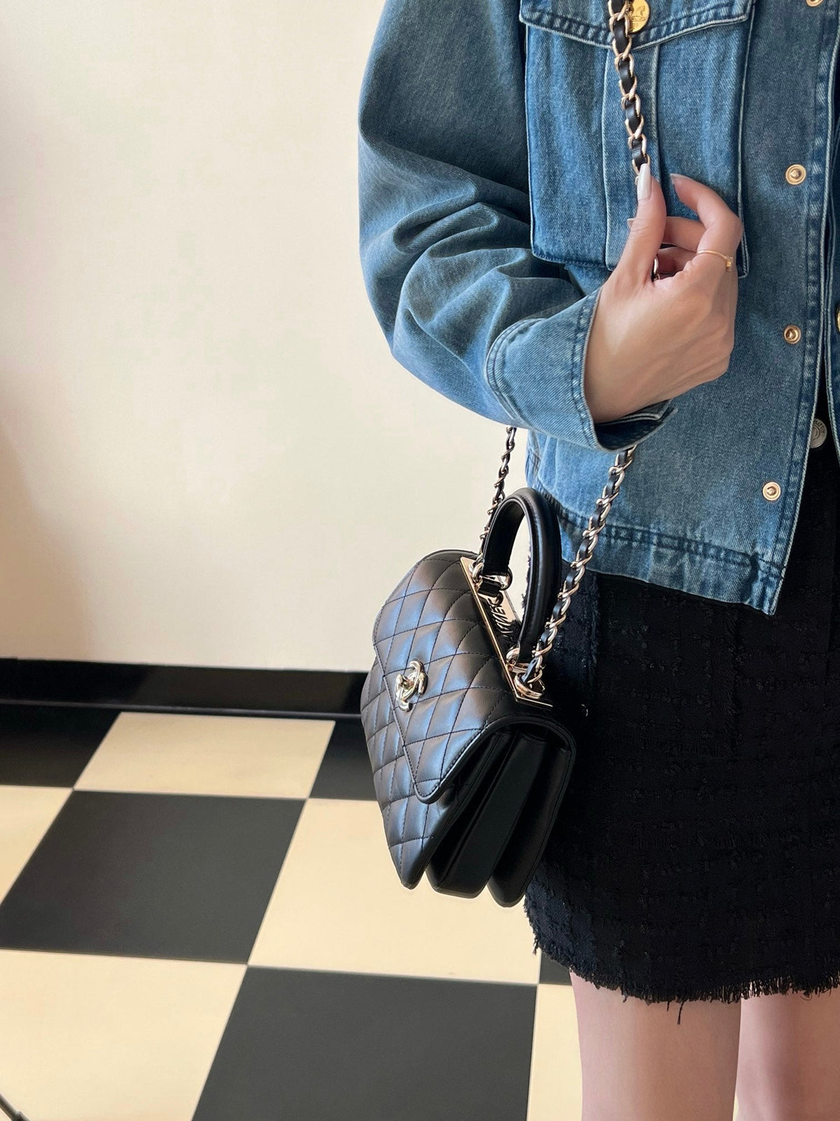CHANEL TRENDY 20CM BLACK LAMBSKIN GOLD HARDWARE