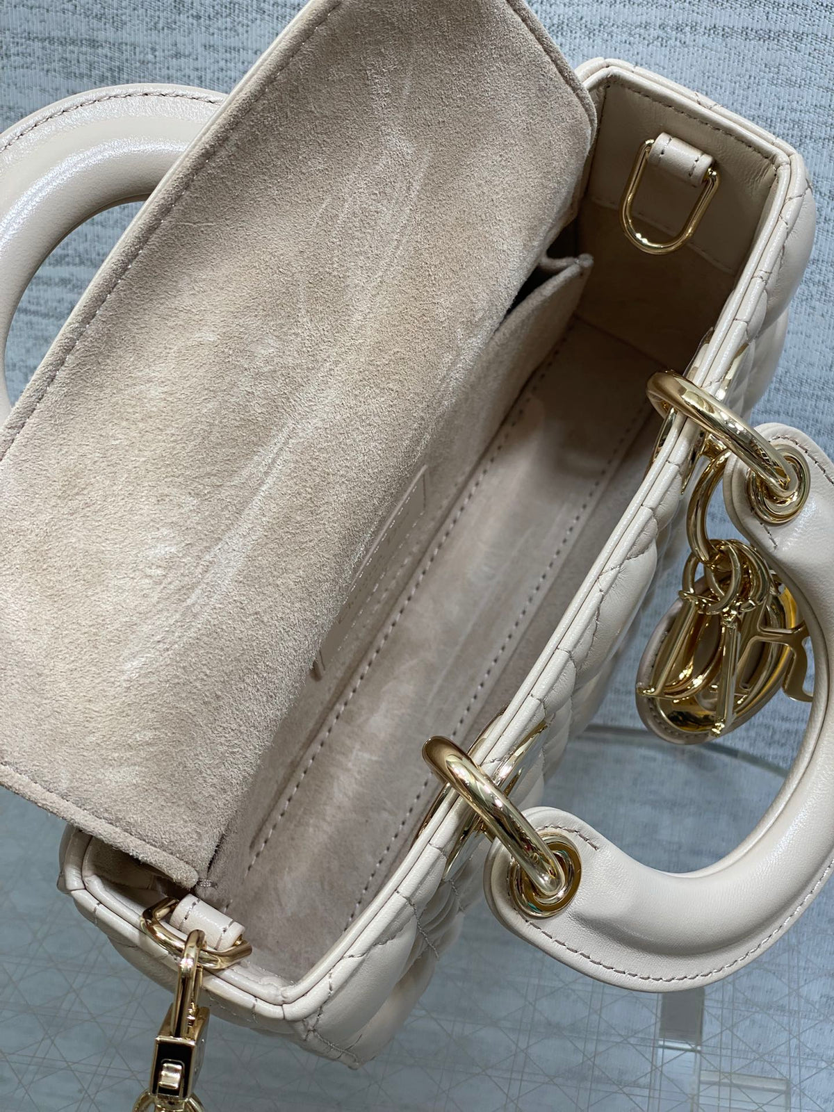 DIOR 25S MICRO LADY D-JOY 19 IN BEIGE CALFSKIN GOLD HARDWRE