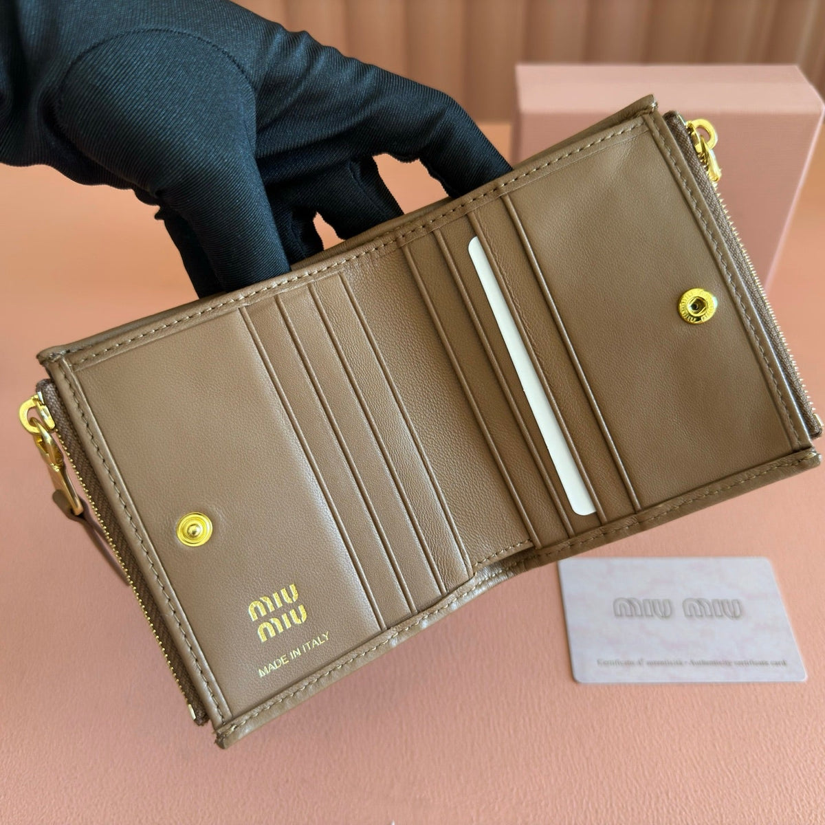 MIUMIU 26S SMALL MATELASSE CARD HOLDER 11 IN BROWN CALFSKIN GOLD HARDWARE