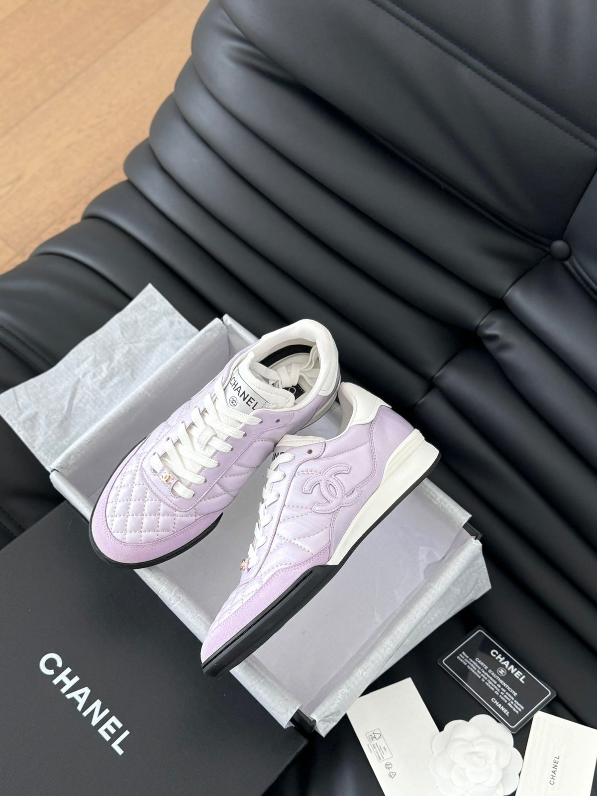 CHANEL SNEAKER IN PALE PURPLE MIX WHITE EMBROIDERED LAMBSKIN