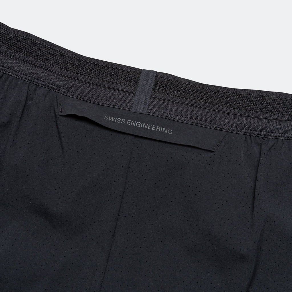 Womens 5" Performance Woven Shorts - Black